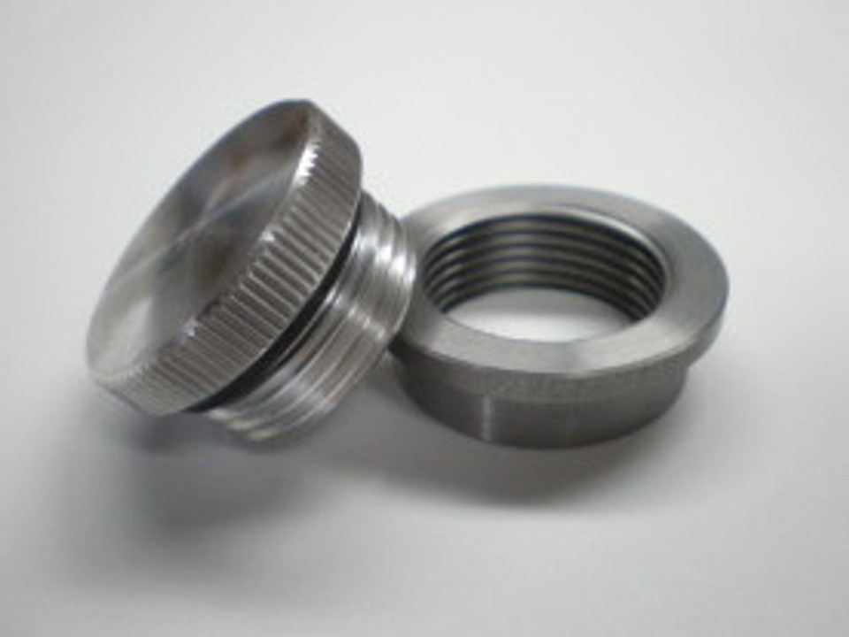 1.25"-12 non-vented cap and bung kit for oil tanks, gas tanks, and custom builds