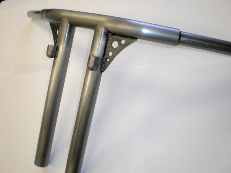 Gusseted T-Bar Handlebars for Harley Dyna, FXR & Sportster | Bung