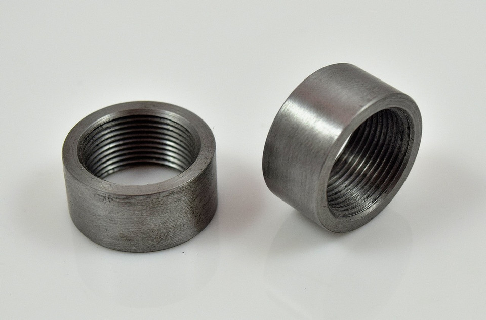 Triumph oil feed bung in mild steel – weld-in style