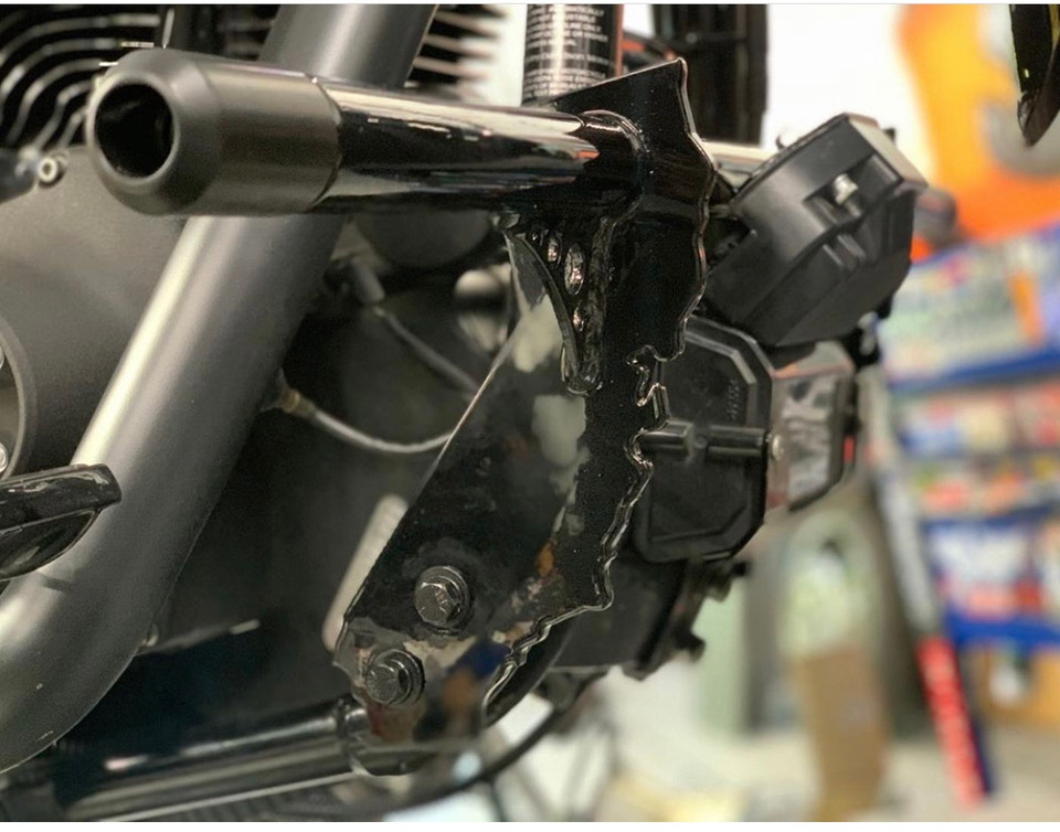 Highway Peg Crash Bar Dyna and FXR
