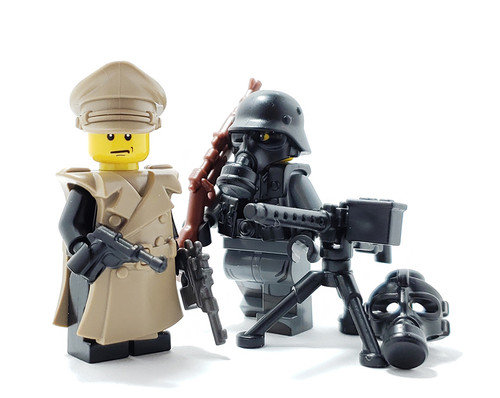Minifigure Helmet German Gas Mask