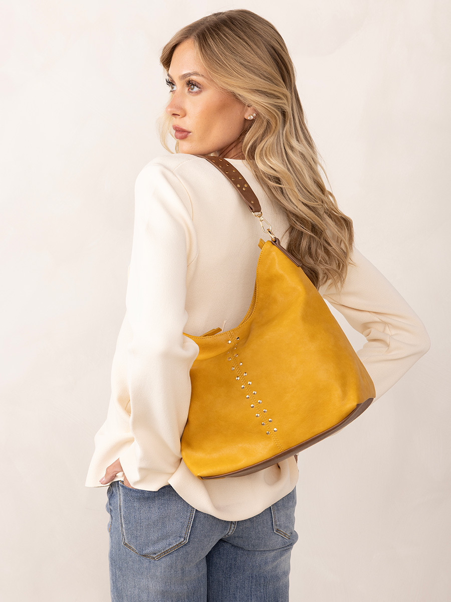 Wholesale Handbag,Trendy crossbody bag for fast fashion and wholesale resale
