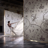 312621 Phaedra Cotswolds Manor Silver Wallpaper by Zoffany