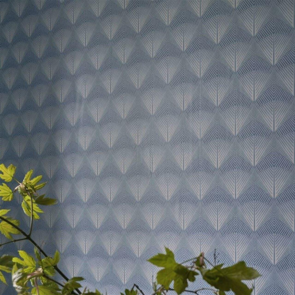 PDG1032/04 Veren Tulipa Stellata Wallpaper By Designers Guild