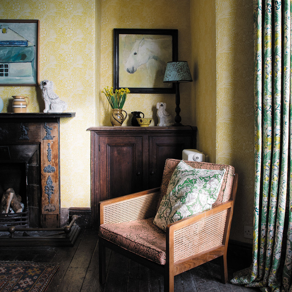 Marigold Cornubia by Ben Pentreath Wallpaper by Morris & Co Marigold Cornubia by Ben Pentreath Wallpaper by Morris & Co