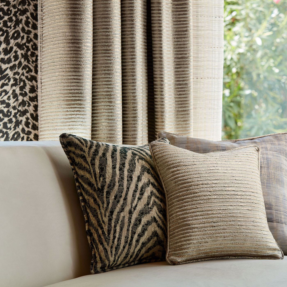 F1709/01 Kalya Breegan Jane Luxe/Linen Clarke & Clarke Fabric