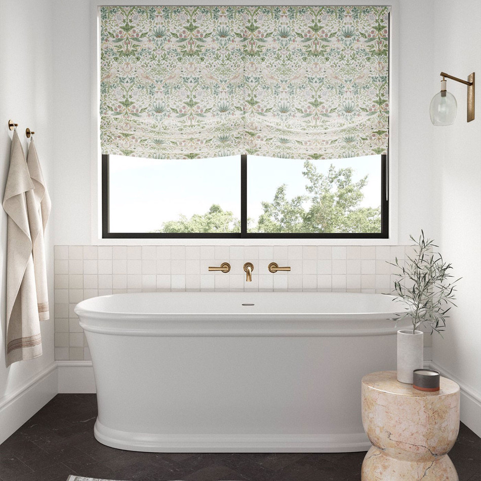 226918 Strawberry Thief Simply Morris Cochineal/Willow Fabric by Morris & Co 226918 Strawberry Thief Simply Morris Cochineal/Willow Fabric by Morris & Co