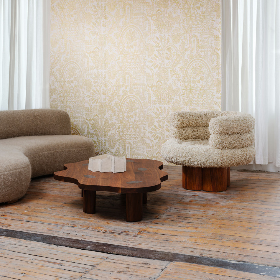 30810 Joie Emblème White Gold Wallpaper By Arte