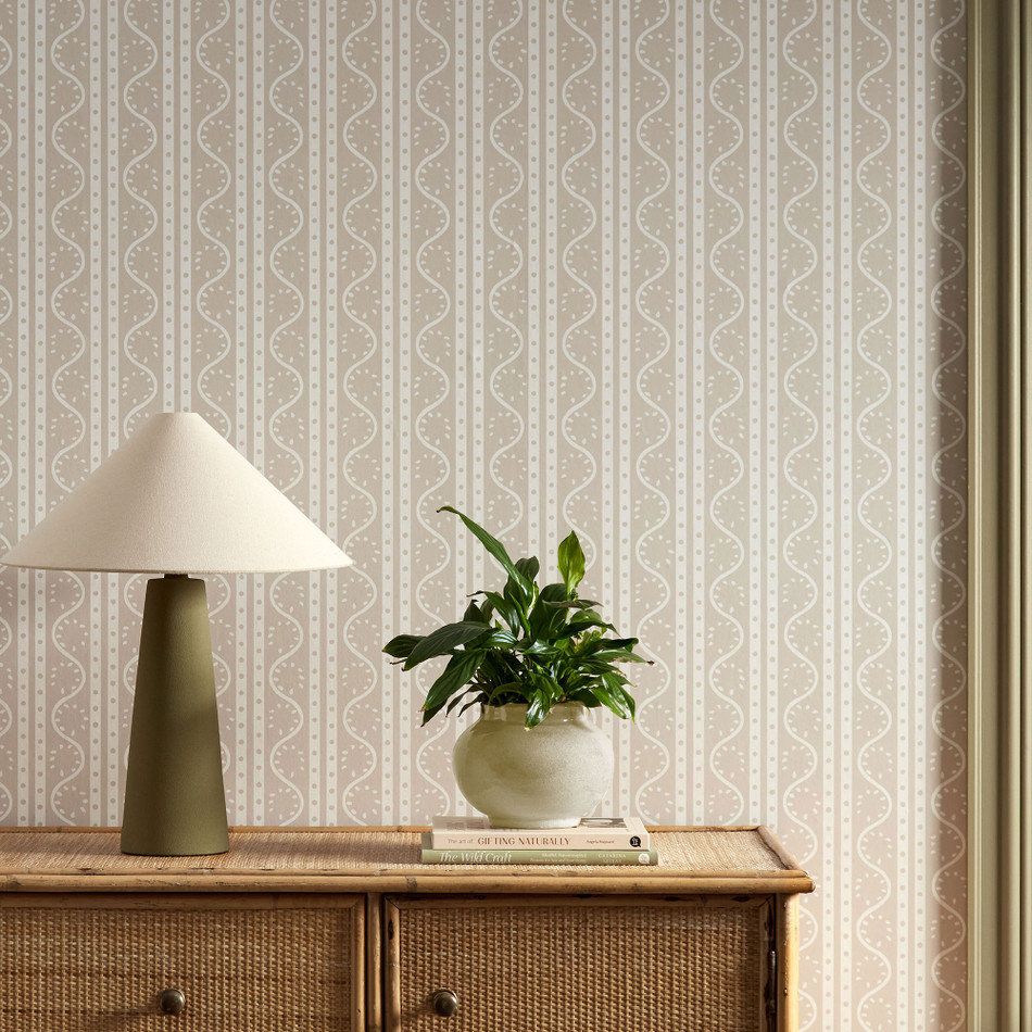 113285 Split Pea Oakham Linen Wallpaper by Scion