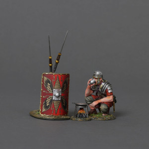 TGROM187A Roman Soldier Cooking (Red Shield)