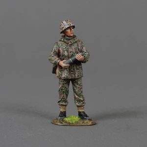 TGSS177C SS Artillery crew
