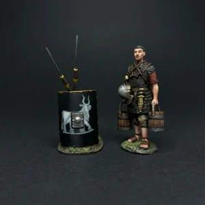 TGROM200B Water Carrier (Black Shield)