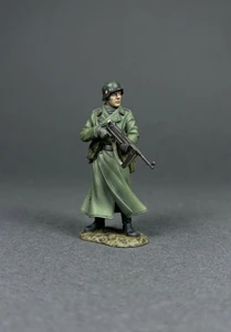 TGSS199A SS Soldier Standing Ready