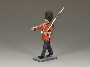 KCCE004 Marching Guardsman w/ Rifle