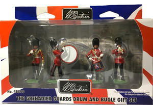 BR48540 Grenadier Guards Drum and Bugle Gift Set BR48540 Grenadier Guards Drum and Bugle Gift Set