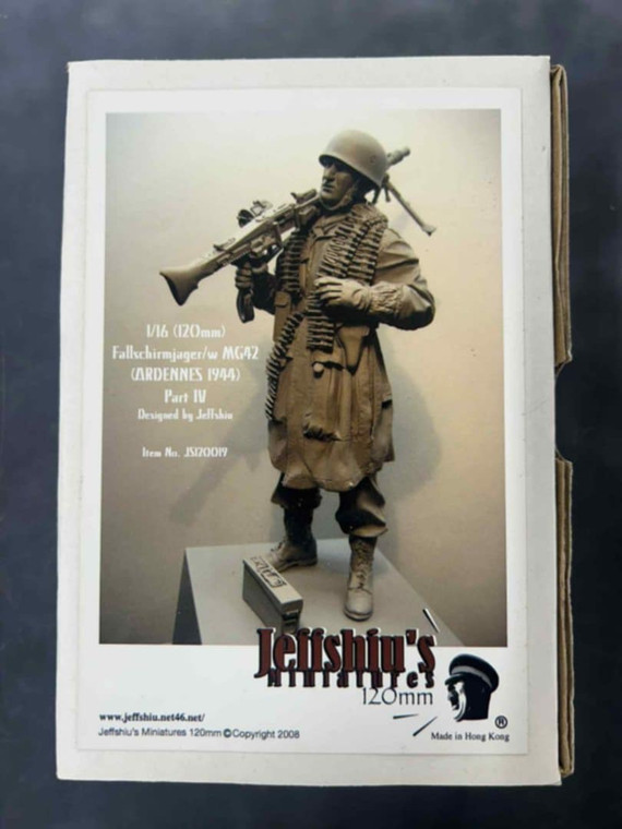 SDB120019 Fallschirmjager w/ MG42