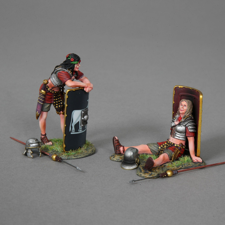TGROM190B Female Legionaries with Black shields