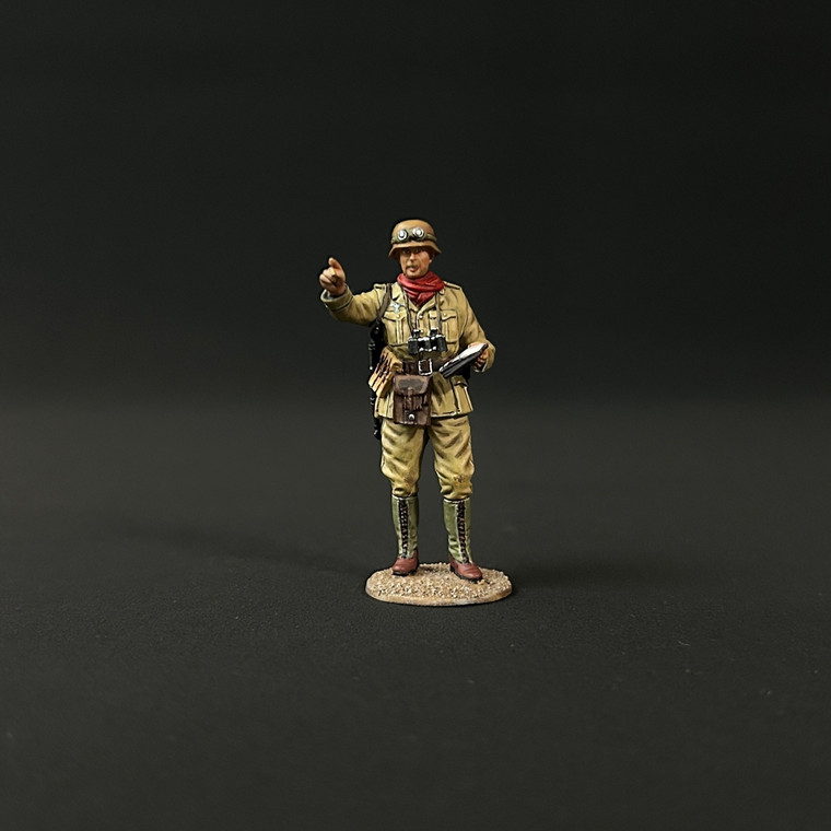 WPAK026 DAK Commander Pointing with Map