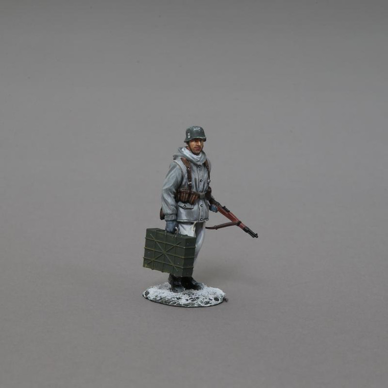 TGSS138B SS Soldier w/ Ammo