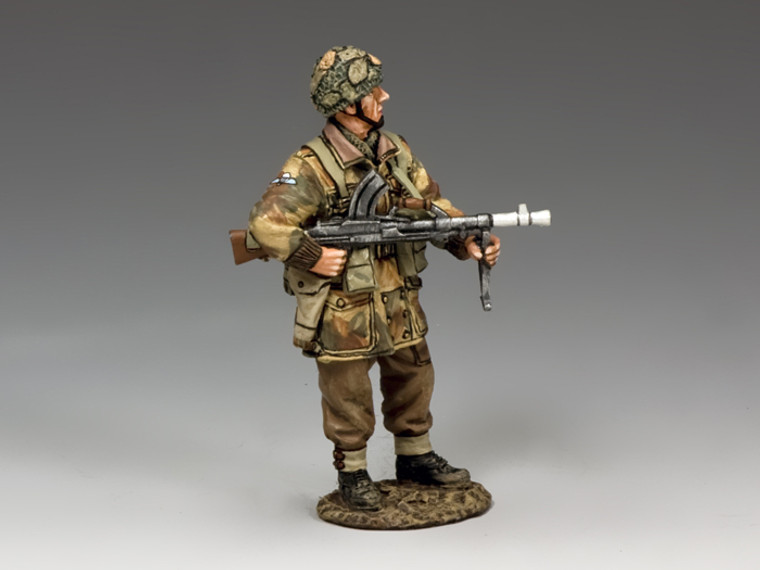 KCMG060P Standing Bren Gunner