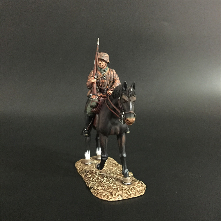 WPKU071 SS Cavalry Division Soldier B