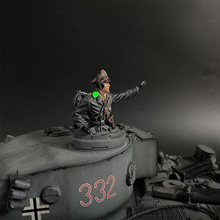 WPKU106 Waffen SS Tank Commander Waving
