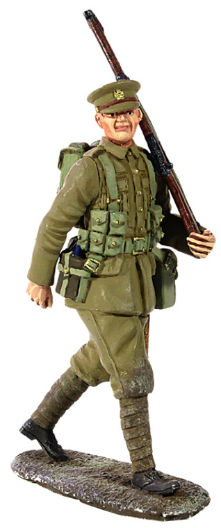 BR23066 1914 British Infantry Marching with Full Kit No.1 - Single figure in clamshell package