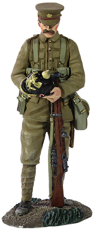 BR23068 1914 British Infantry with Souvenir German Helmet - Single figure in clamshell package