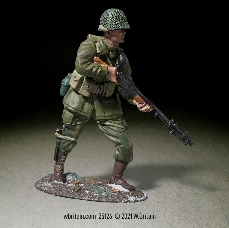 BR25126 U.S. 101st Airborne Advancing with BAR, Winter 1944-1945 - Single figure in box