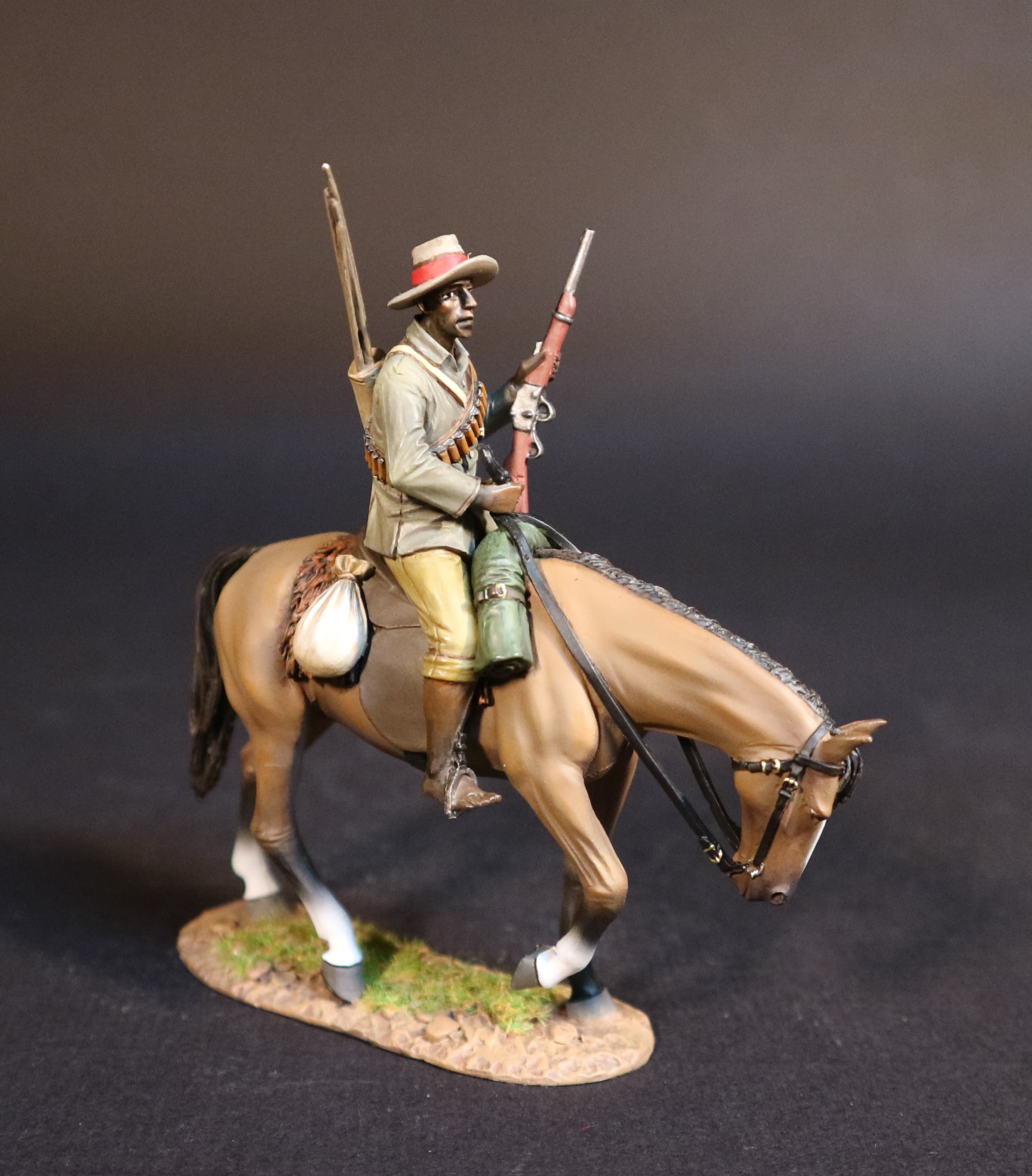 JOHN JENKINS DESIGNS BRITISH 2 ARTILLERY CREW RESTING - WWI -GWB-31