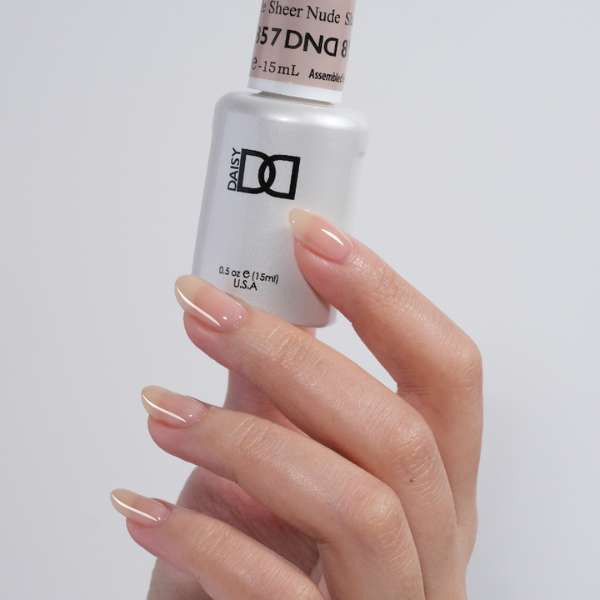 DND - Gel & Lacquer - Sheer Nude - #857