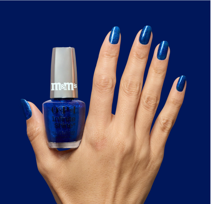 OPI x M&M'S Infinite Shine Fa La La La Yum HRT17 - .5 oz / 15 mL