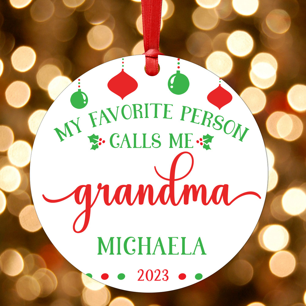 Personalized Christmas Ornament for Grandma from Grandkids - Grandmother Ornament with Grandchildren Names