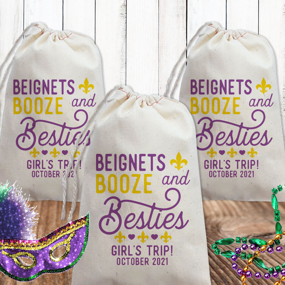 New Orleans Bachelorette Party Favor Bags - Personalized NOLA Birthday Gift Bags - Purple Hearts and Gold Yellow Fleur De Lis Design Bags - Mardi Gras Party Supplies - New Orleans Girls Trip Gift Bags - Nolarette Favors - Beignets, Booze and Besties - Custom Printed Canvas Cloth Bags
