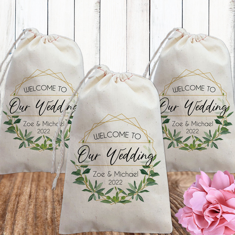 Personalized Bulk Wedding Favor Bags - Wedding Welcome Bags - Custom Wedding Gift Bags for Guests - Modern Geometric Wreath - Gold & Greenery Leaf Design - Modern Green Leaf Floral Garden Wedding Welcome Bags - Bulk Custom Canvas Drawstring Fabric Bags