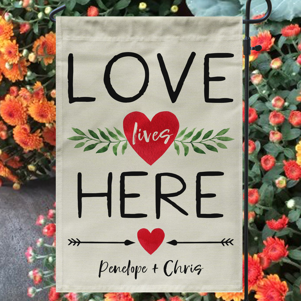 Love Lives Here Faux Linen Garden Flag