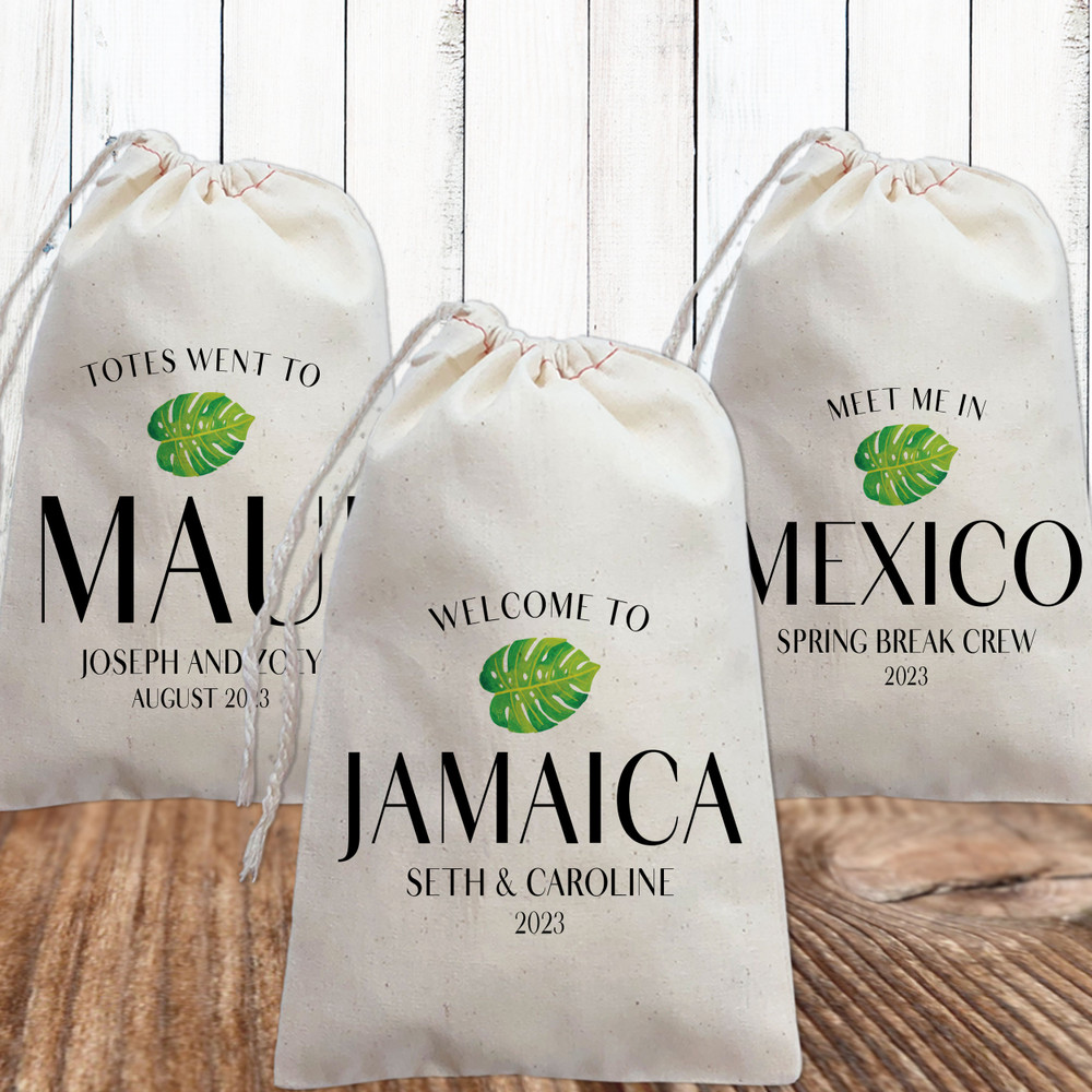 Custom Welcome Bags with Monstera Leaf Print - Gift Bags for Tropical Wedding, Island Vacation, Jungle Theme Favor Bags - Personalized Rainforest Bags with Palm Leaf