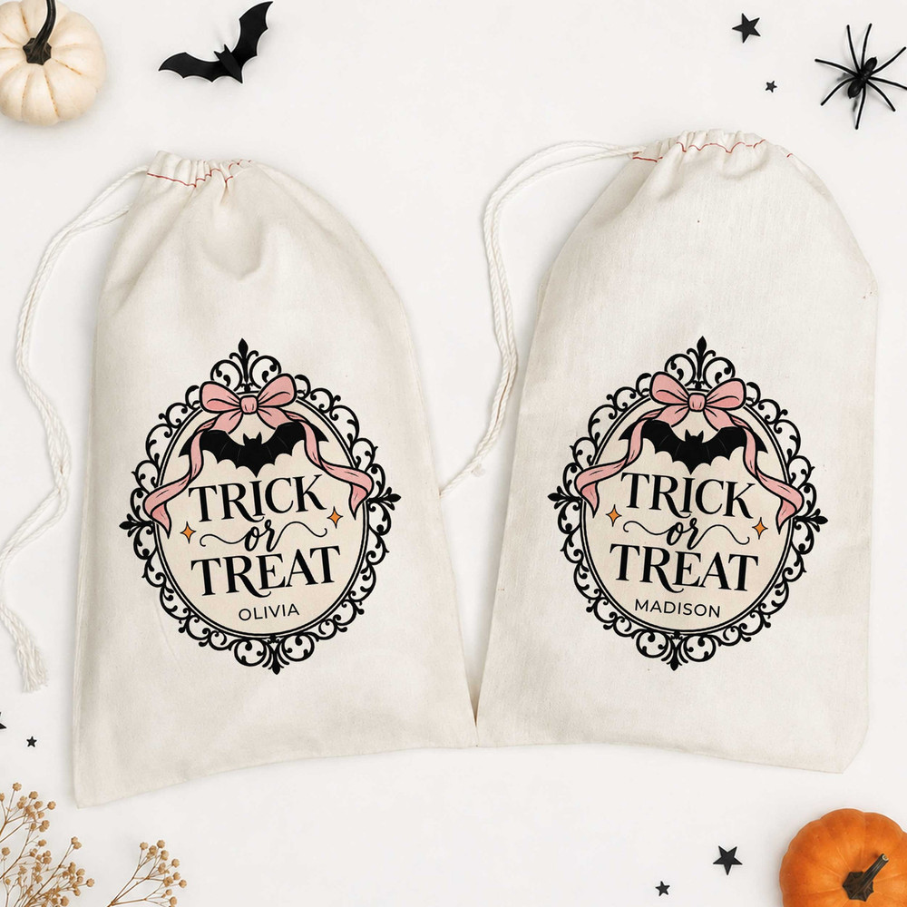 Vintage Frame Halloween Favor Bags