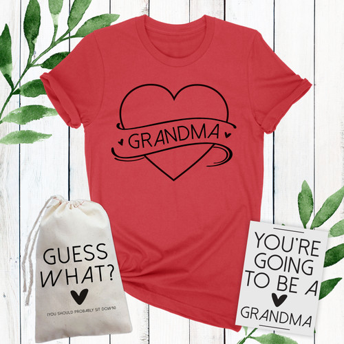 Guess What! Baby Announcement Grandma T-Shirt Set