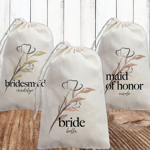 Personalized Bridal Party Gift Bags  - Modern Bridesmaid Proposal Bags - Blush and Champagne Minimalist Wedding Party Gift Bags - Bridesmaid Bags with Names - Maid of Honor Gift Bags - Bridesmaid Favor Bags - Bridal Party Jewelry Bags - Canvas Drawstring Pouches for Bridesmaid Gifts