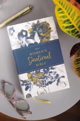 Women's Devotional Bible - New International Version - Hardcover Edition