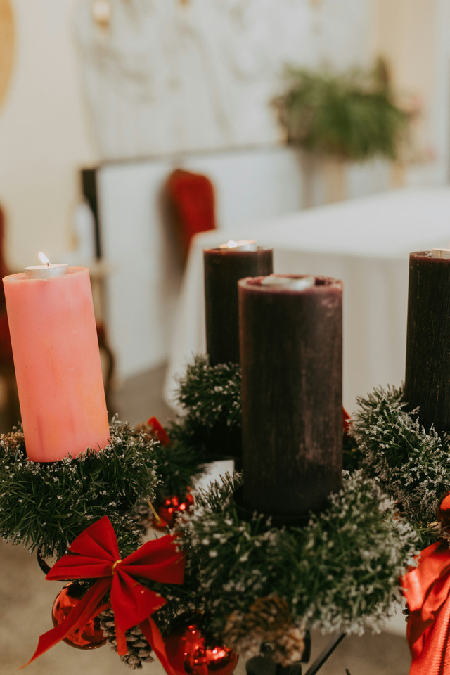 ​4 Advent Traditions