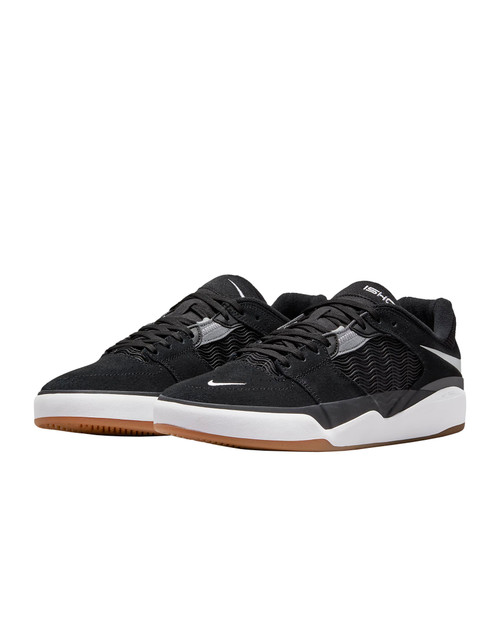 Nike SB Ishod Shoe