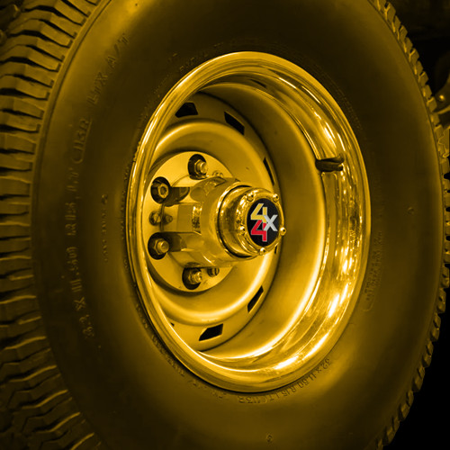 1978-1987 Square Body Chevy & GMC Truck 4WD Front Wheel Hub Center Decal, Pair