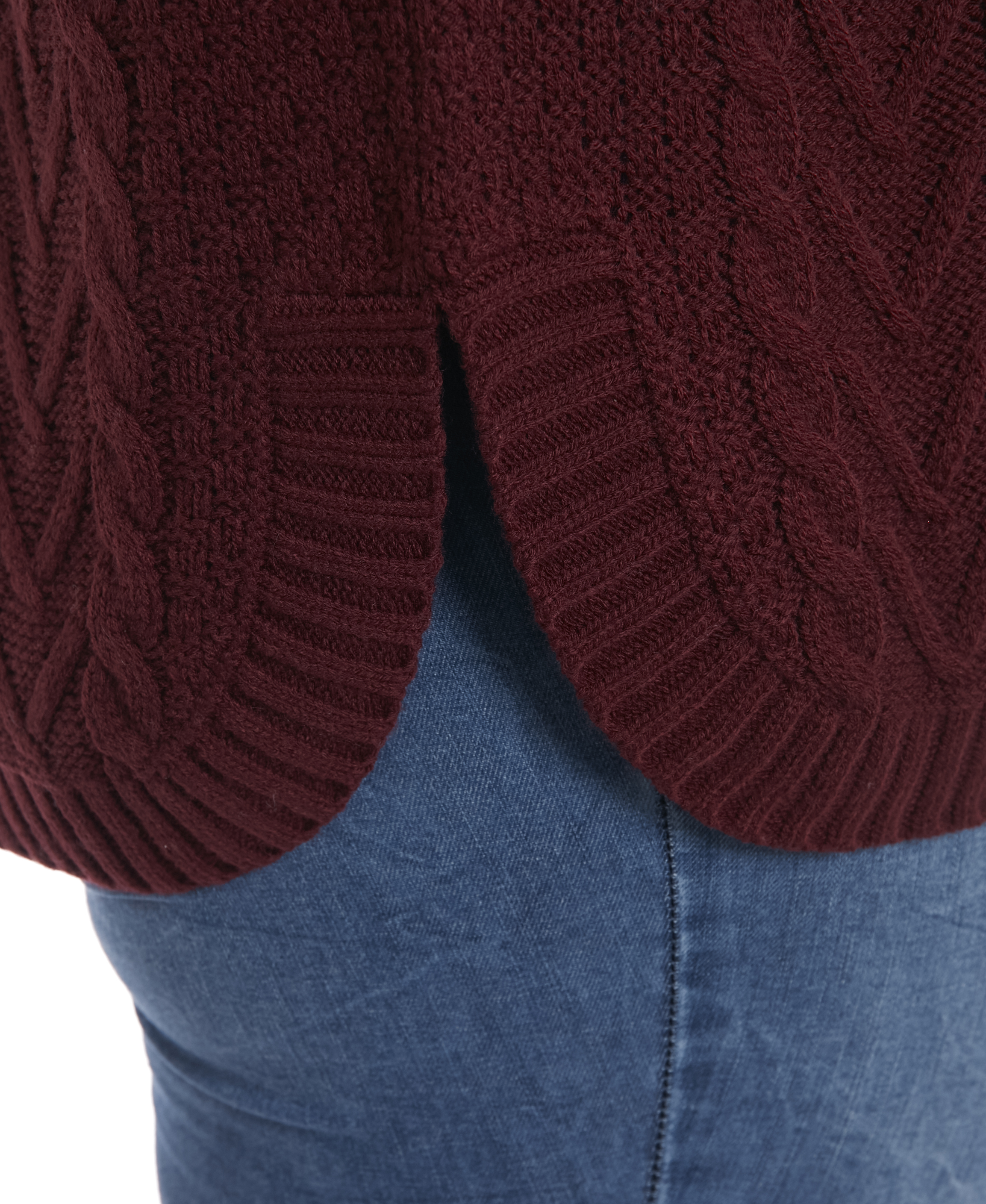 Cable Pullover in Wine