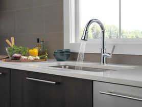 Peerless Westchester(R): Single-Handle Pull-Down Kitchen Faucet