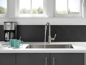 Peerless Westchester(R): Single-Handle Kitchen Faucet