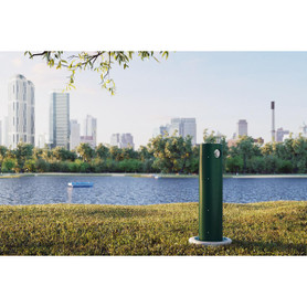 Outdoor Pedestal Fountain Non-Filtered Non-Refrigerated Evergreen in Evergreen