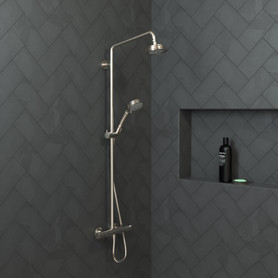 Croma 100 Classic Handshower 3-Jet, 2.5 Gpm in Brushed Nickel