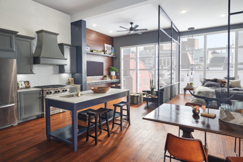 4193-DST Pivotal Single Handle Lever Faucet in Chrome